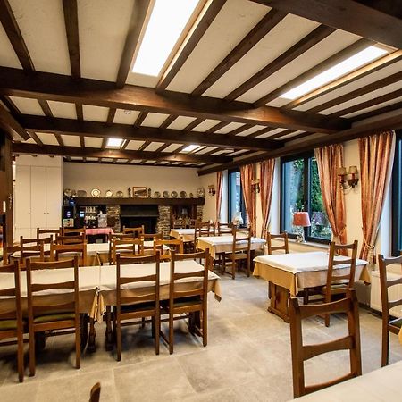 Auberge Le Vieux Moulin Poupehan Экстерьер фото